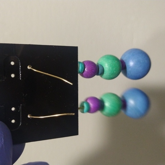 Women's Stunning Gold tone Colorful Various Beads sizes Drop Dangle Earring 2.5" - Picture 4 of 5